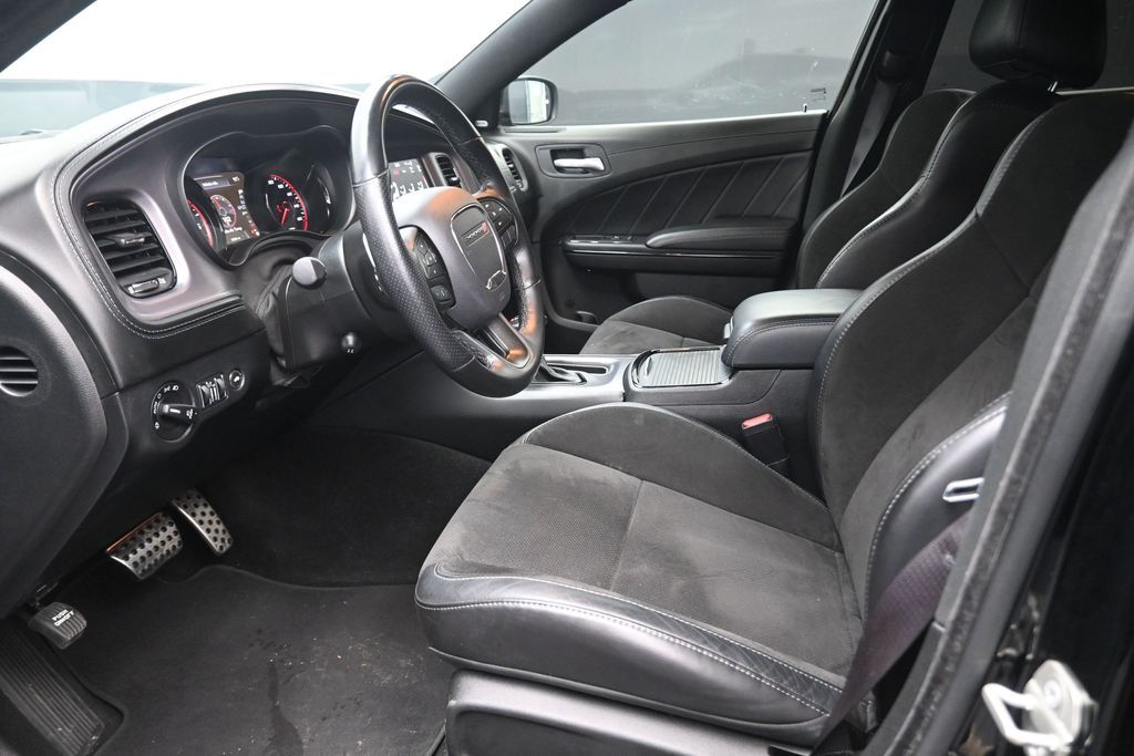 2023 Dodge Charger R/T - 8