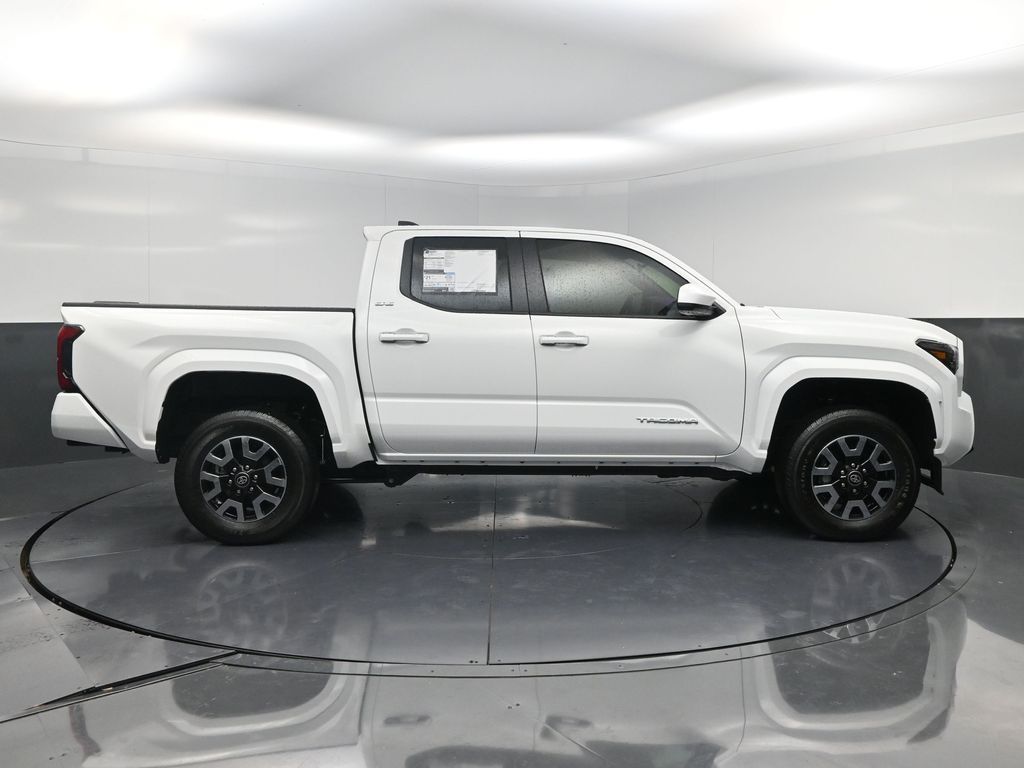 2026 Toyota Tacoma SR5 - 3