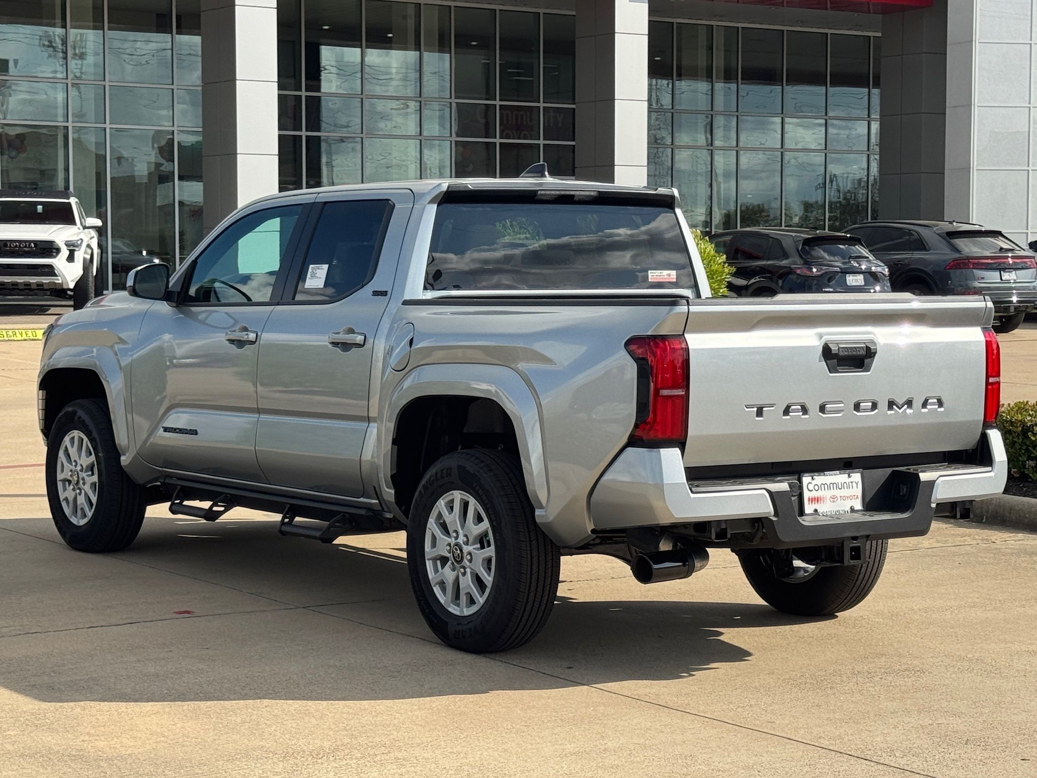 2026 Toyota Tacoma SR5 - 10