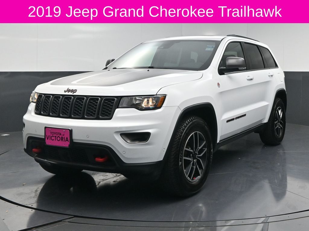 2019 Jeep Grand Cherokee Trailhawk White at Genesis of Spring