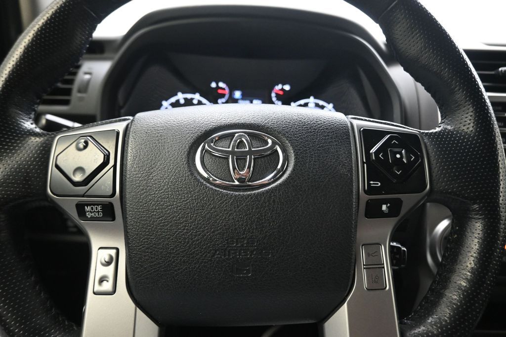 2023 Toyota 4Runner SR5 Premium - 7