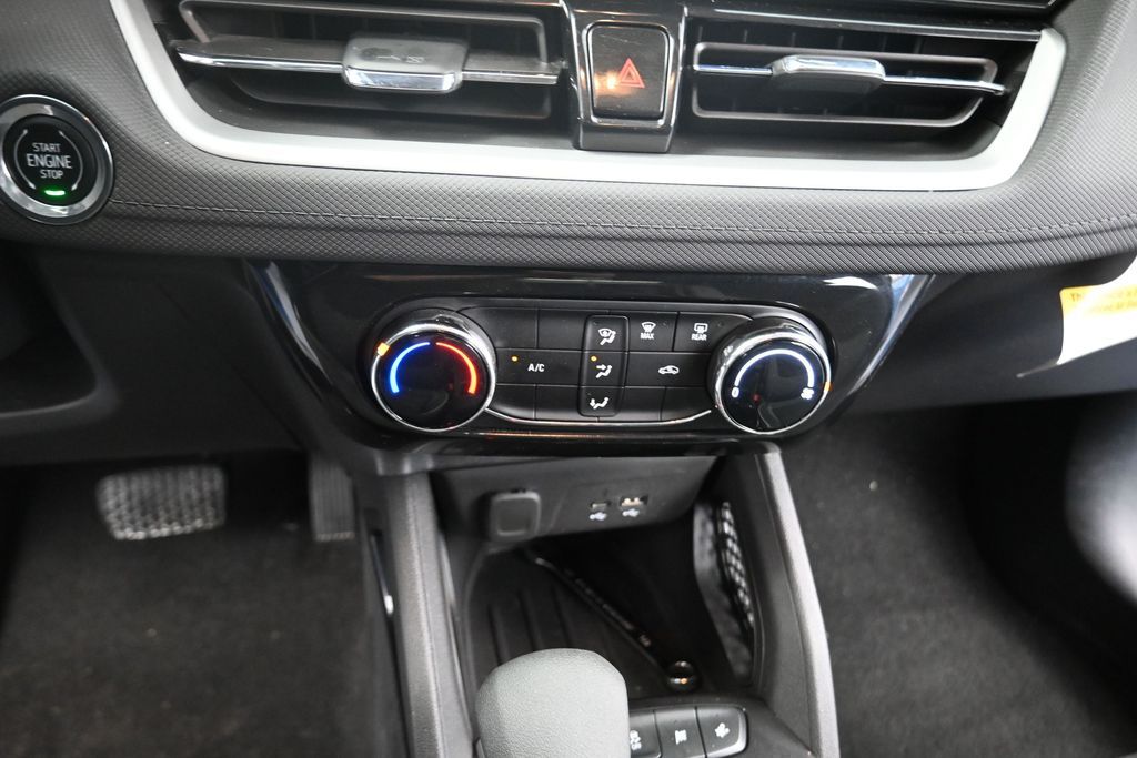 2024 Chevrolet TrailBlazer LT Blue at DeMontrond Automotive Group