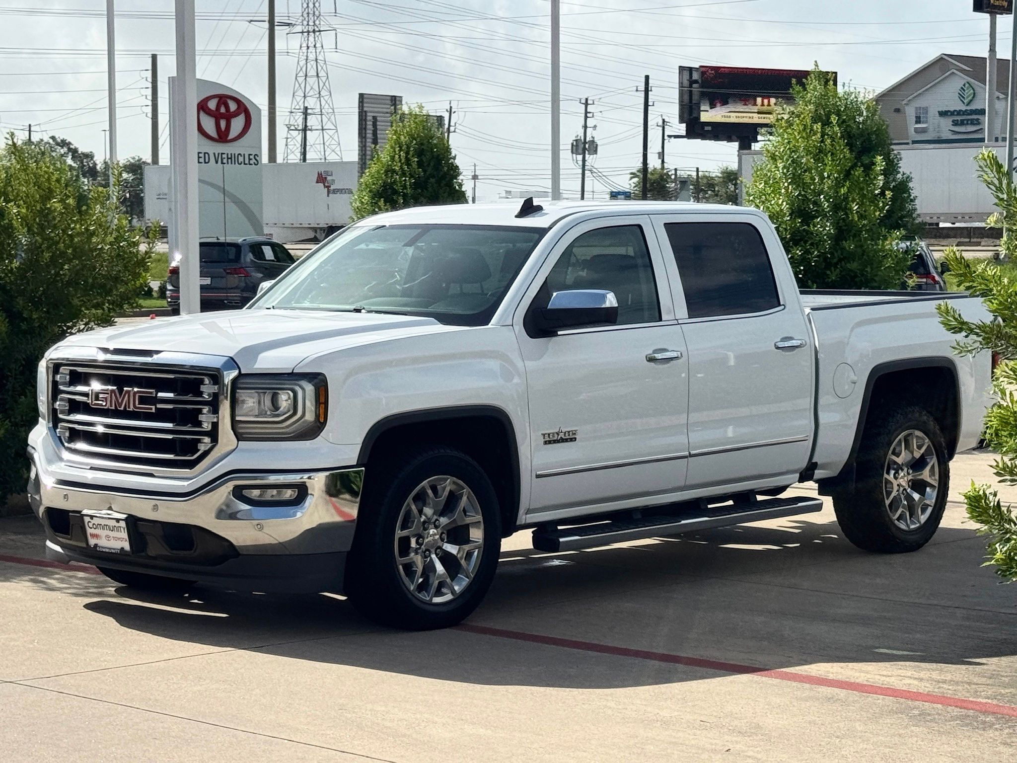 2018 GMC Sierra 1500 SLT White at Autostrade