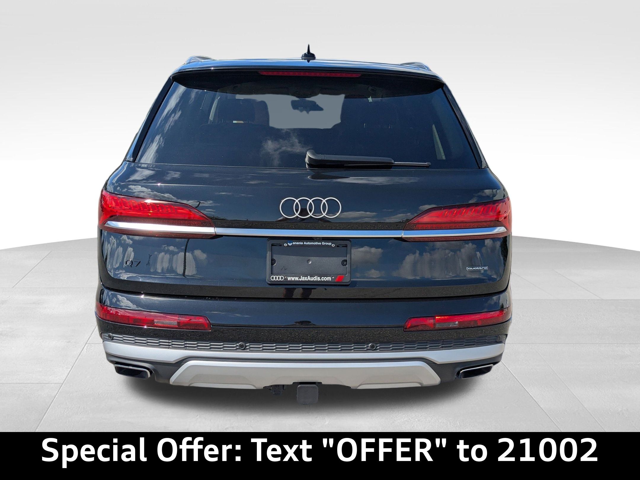 2025 Audi Q7 55 Premium Plus photo 4