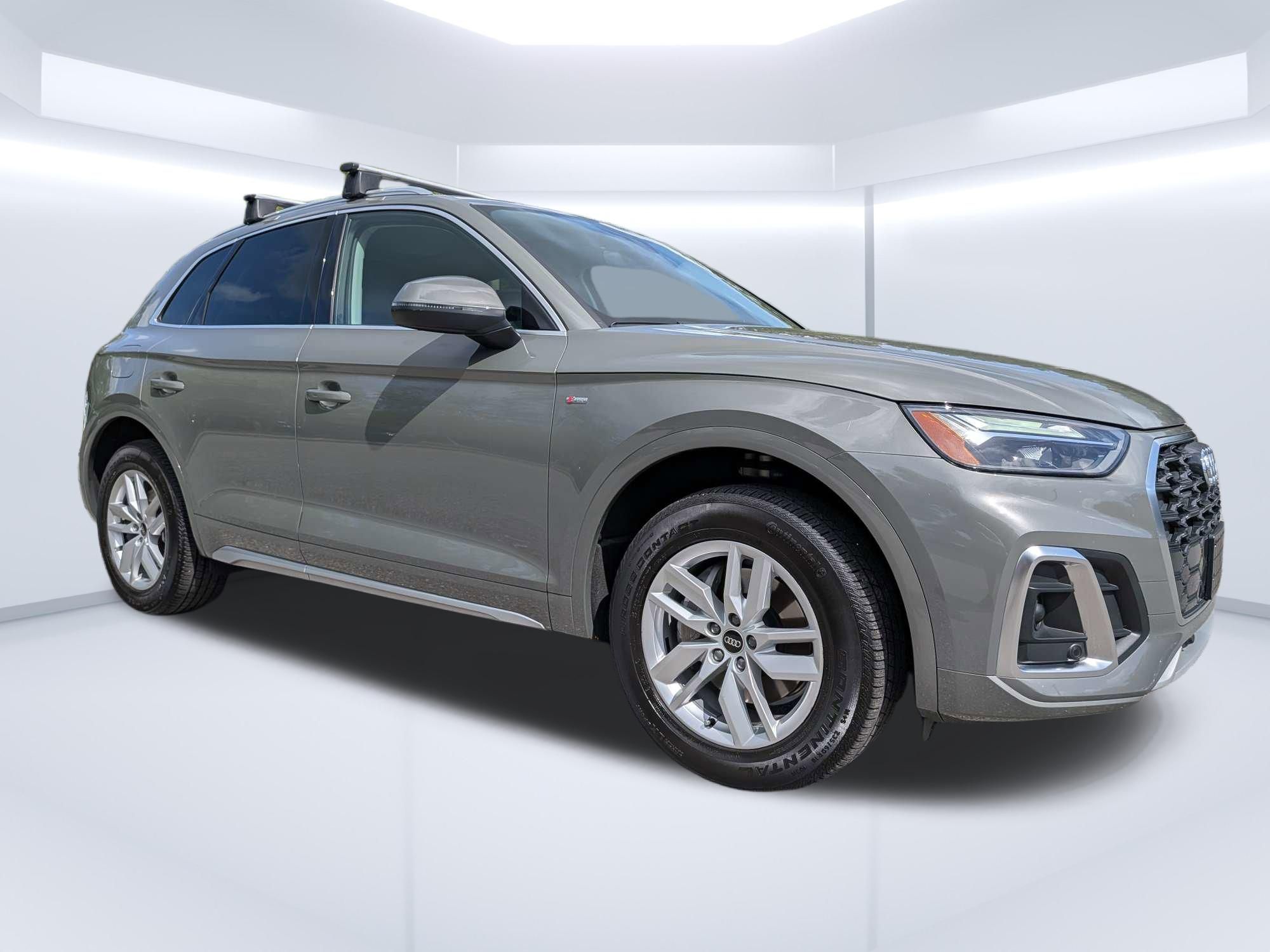 2023 Audi Q5 45 Premium's photo