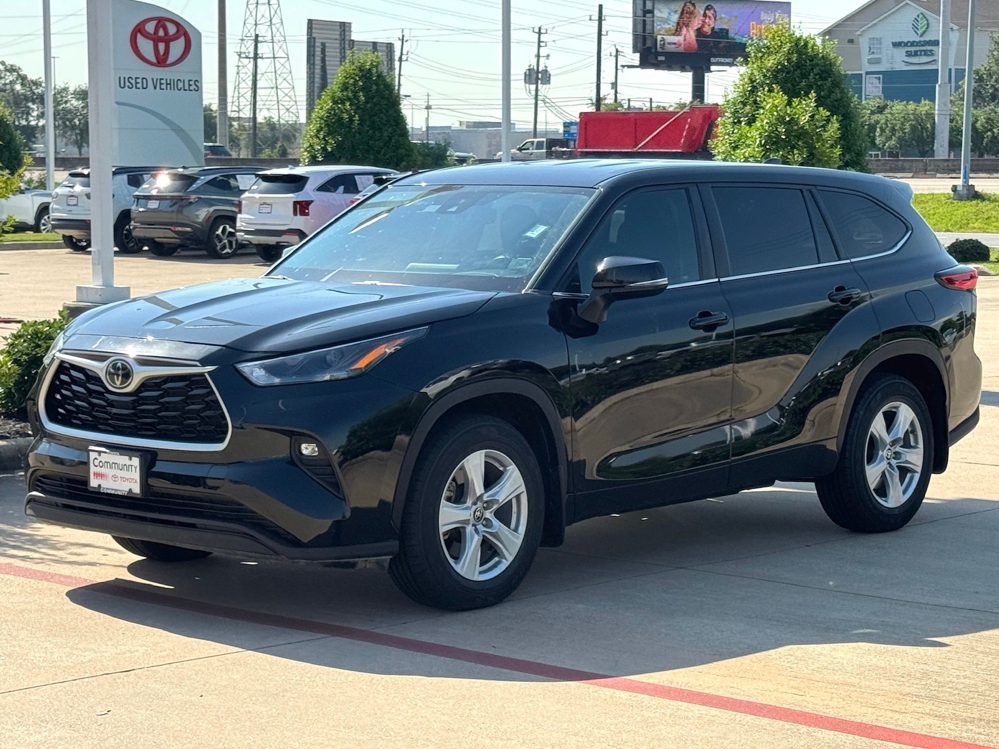 2023 Toyota Highlander LE Black at Don McGill Toyota