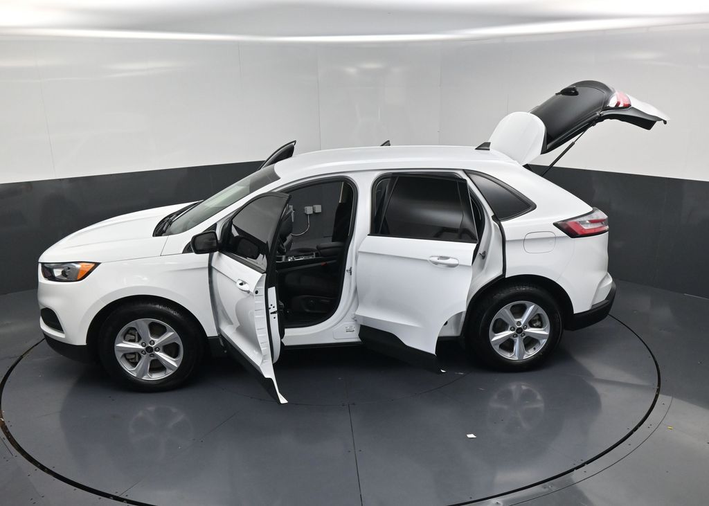 2024 Ford Edge SE White at DeMontrond Ford