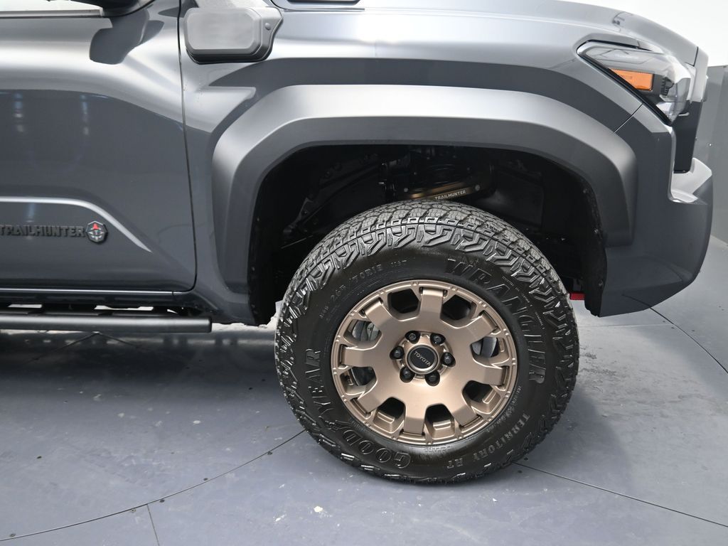 2026 Toyota Tacoma Hybrid Trailhunter - 4