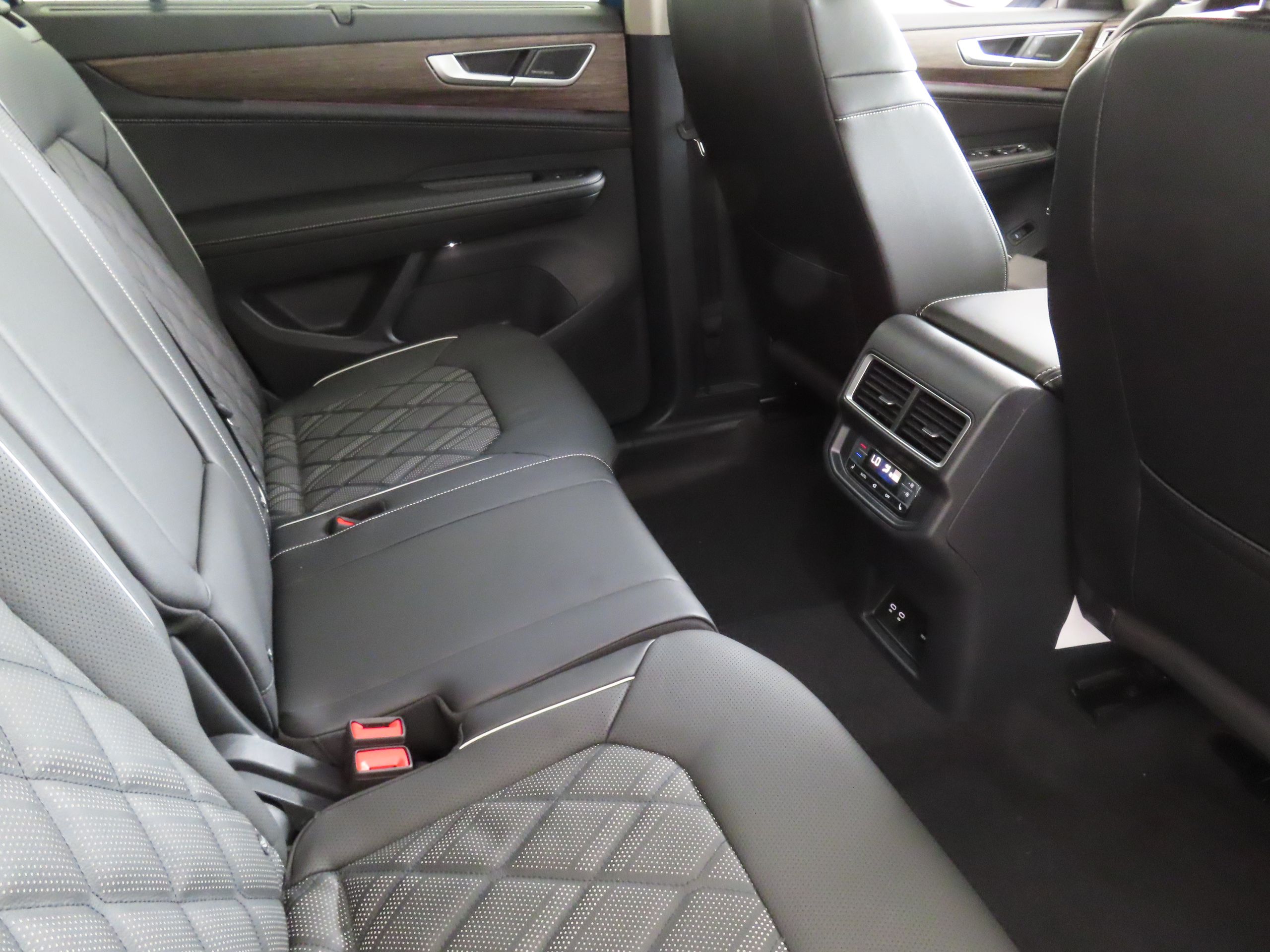 Atlas SEL Premium R-Line 4MOTION
