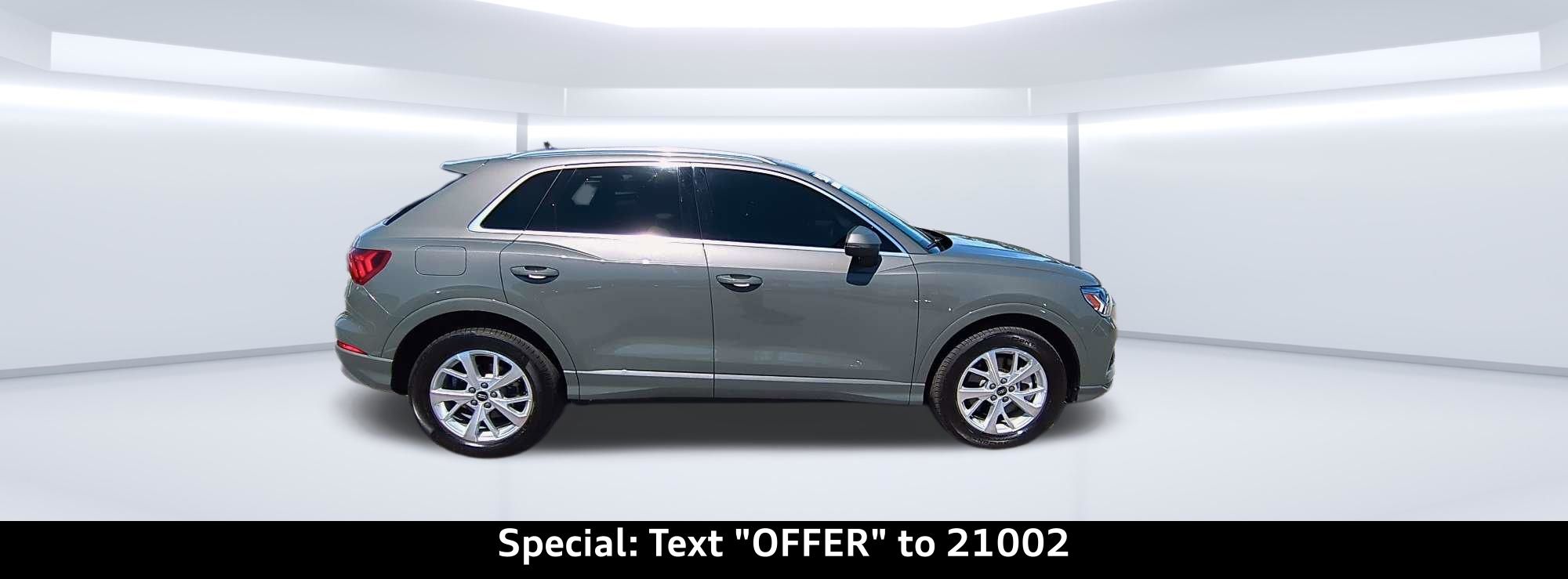 Audi 2024 Q3 Premium quattro