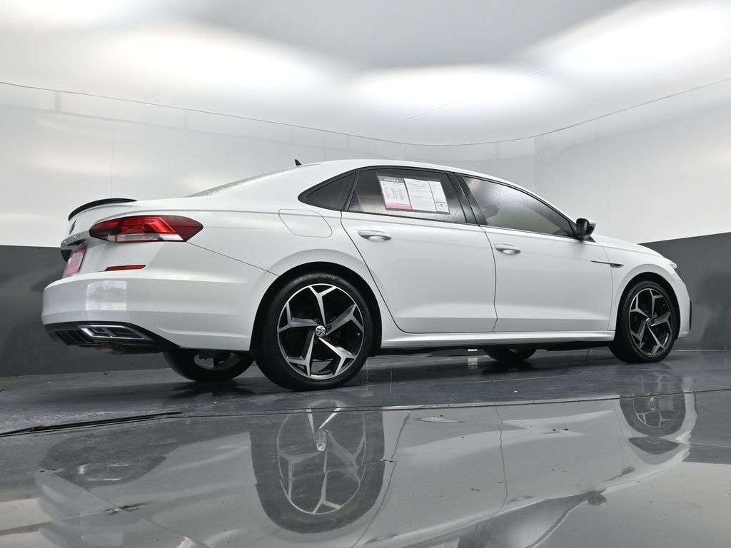 2022 Volkswagen Passat 2.0T R-Line White at Durrett Motor Company