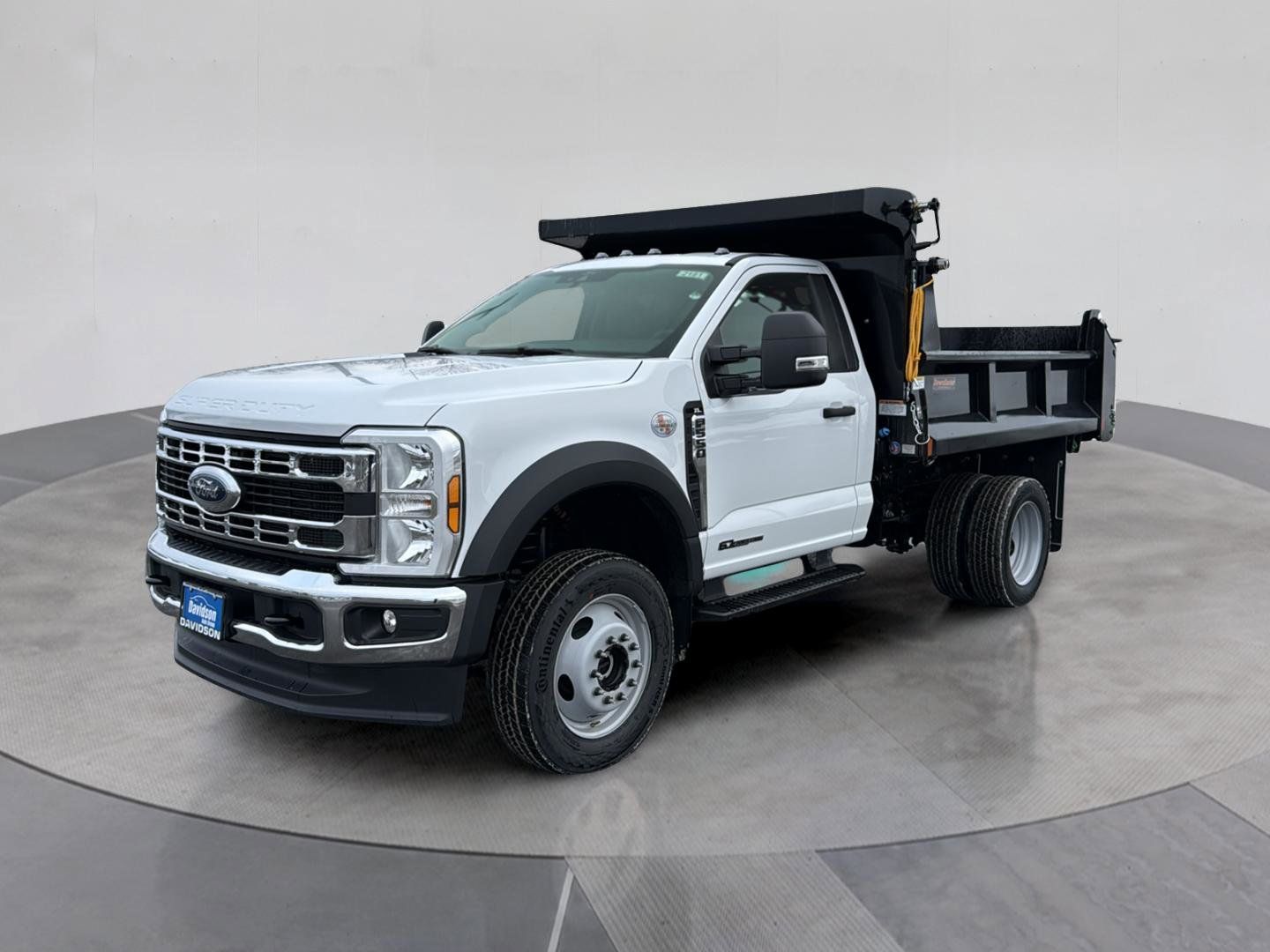 2026 Ford F-550SD 