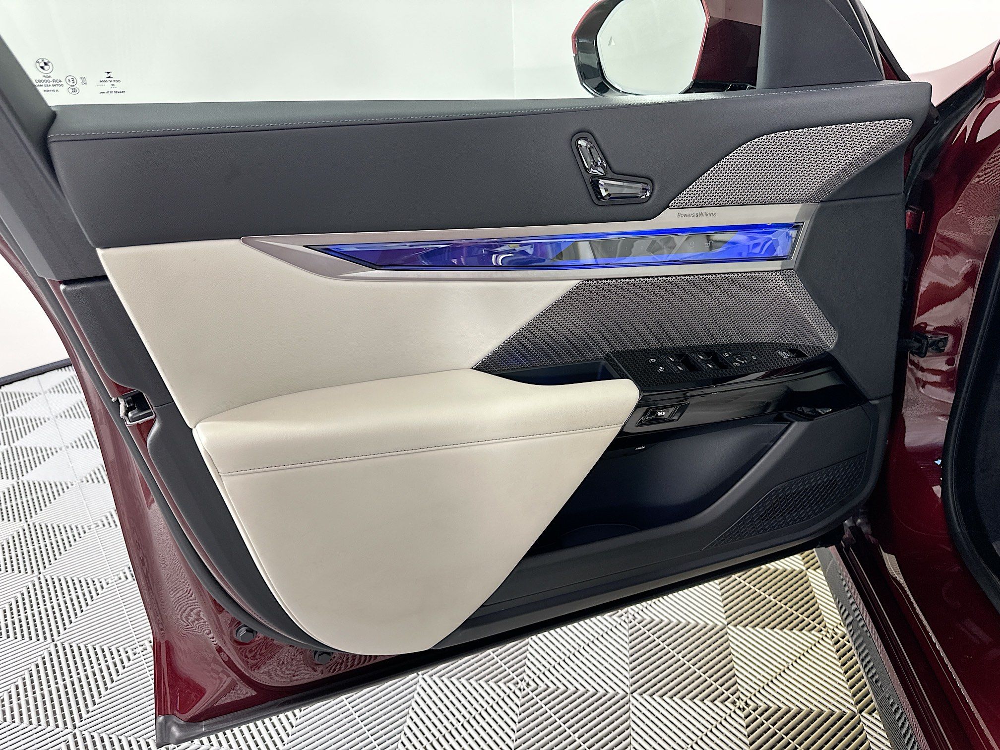 used 2023 BMW 7-Series car, priced at $62,998