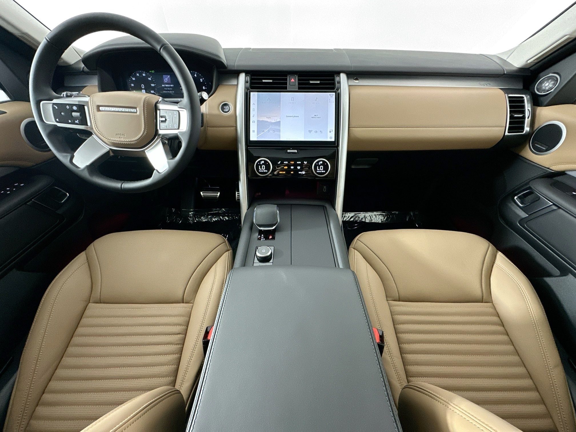 new 2026 Land Rover Discovery car, priced at $87,330