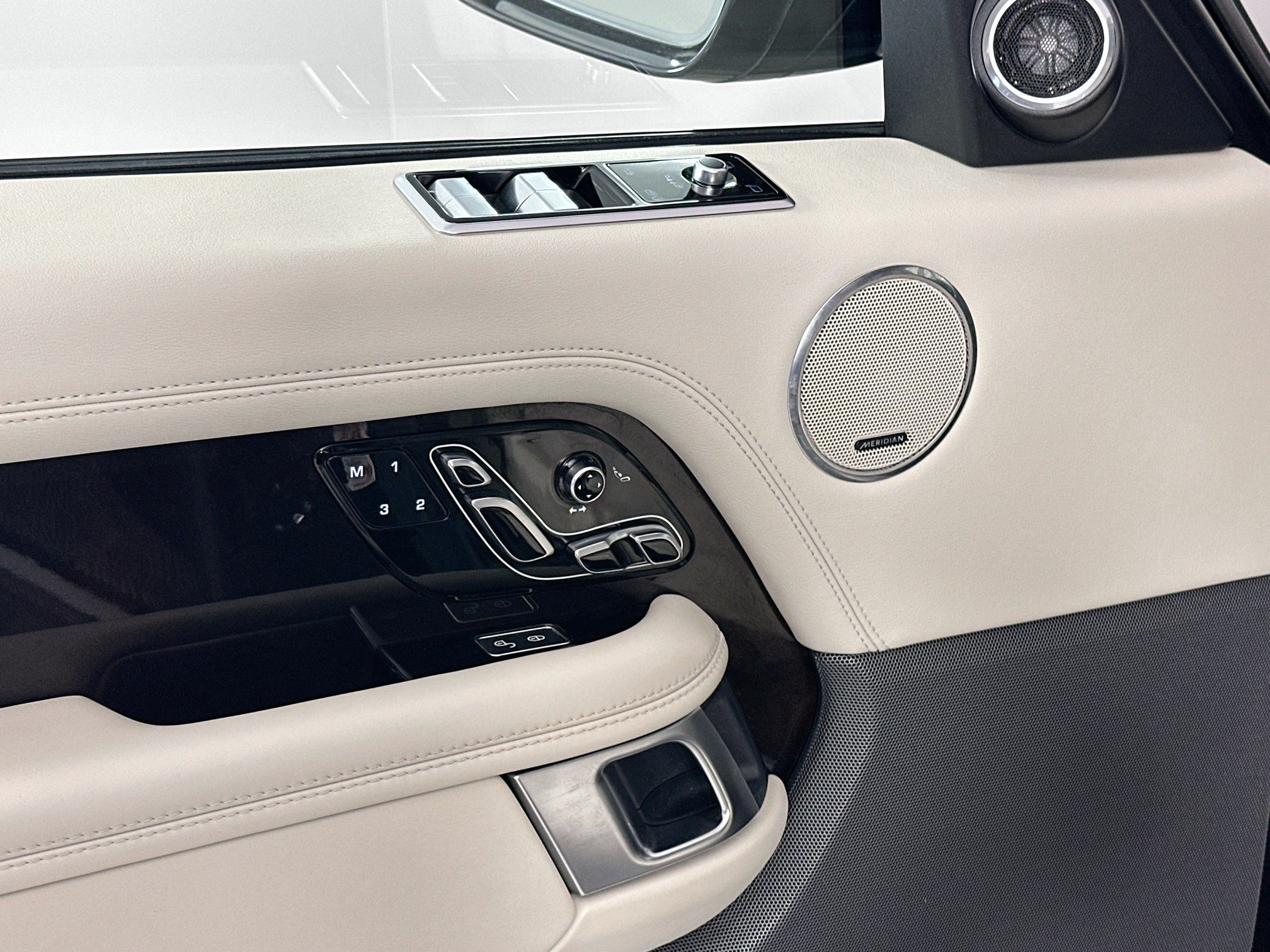 used 2019 Land Rover Range Rover car, priced at $49,995