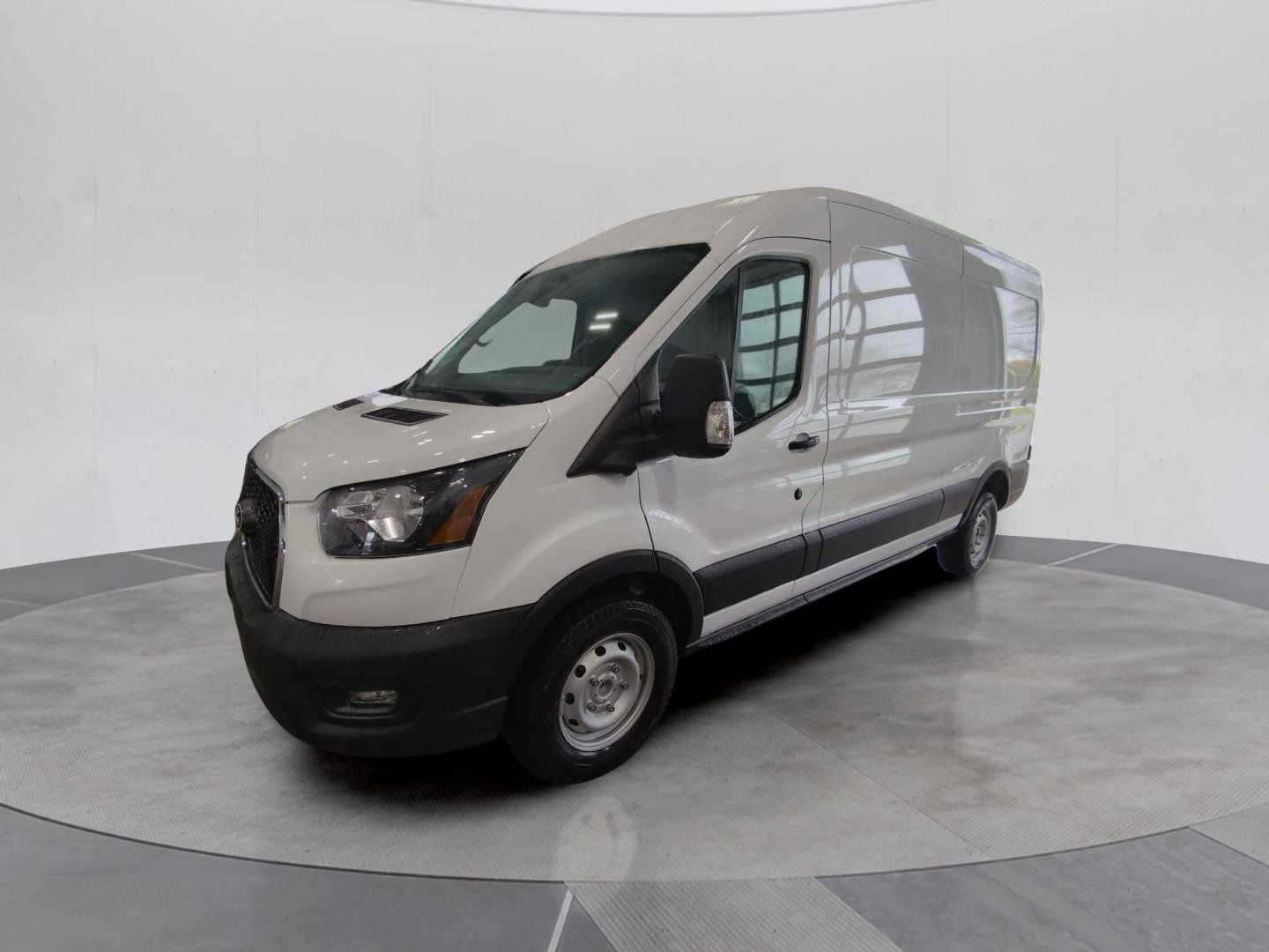 2026 Ford Transit 250 Med Roof 148 WB's photo
