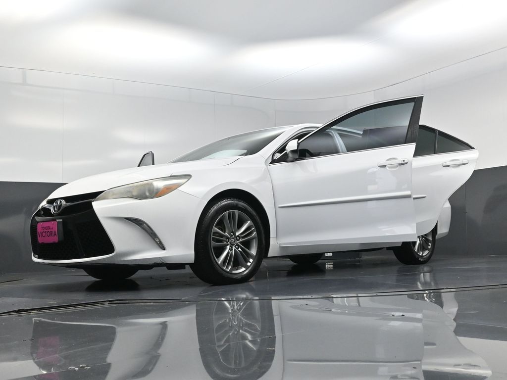 2017 Toyota Camry SE Silver at Emmons Autoplex