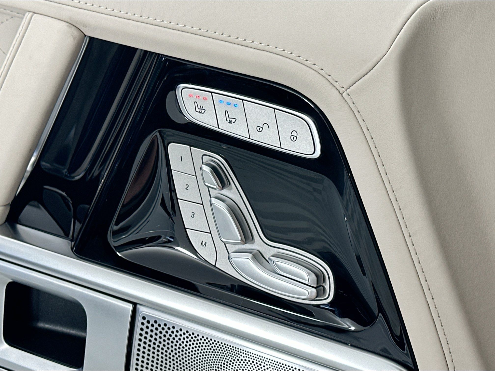 used 2026 Mercedes-Benz G-Class car, priced at $259,998