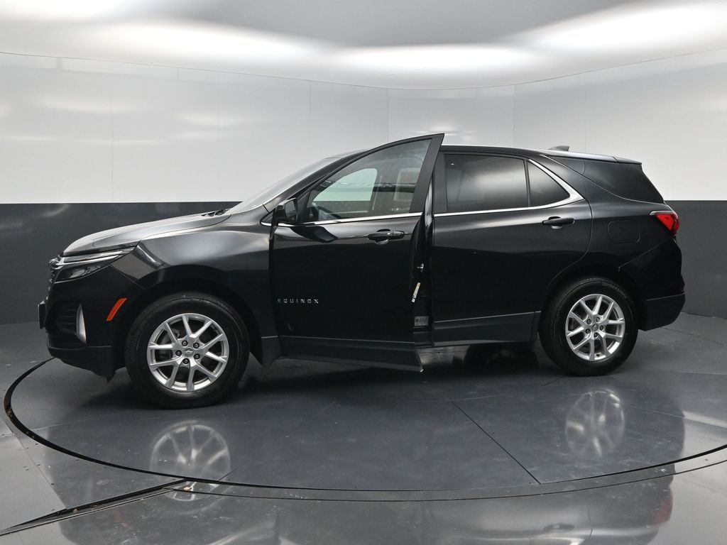 2024 Chevrolet Equinox LT - 2