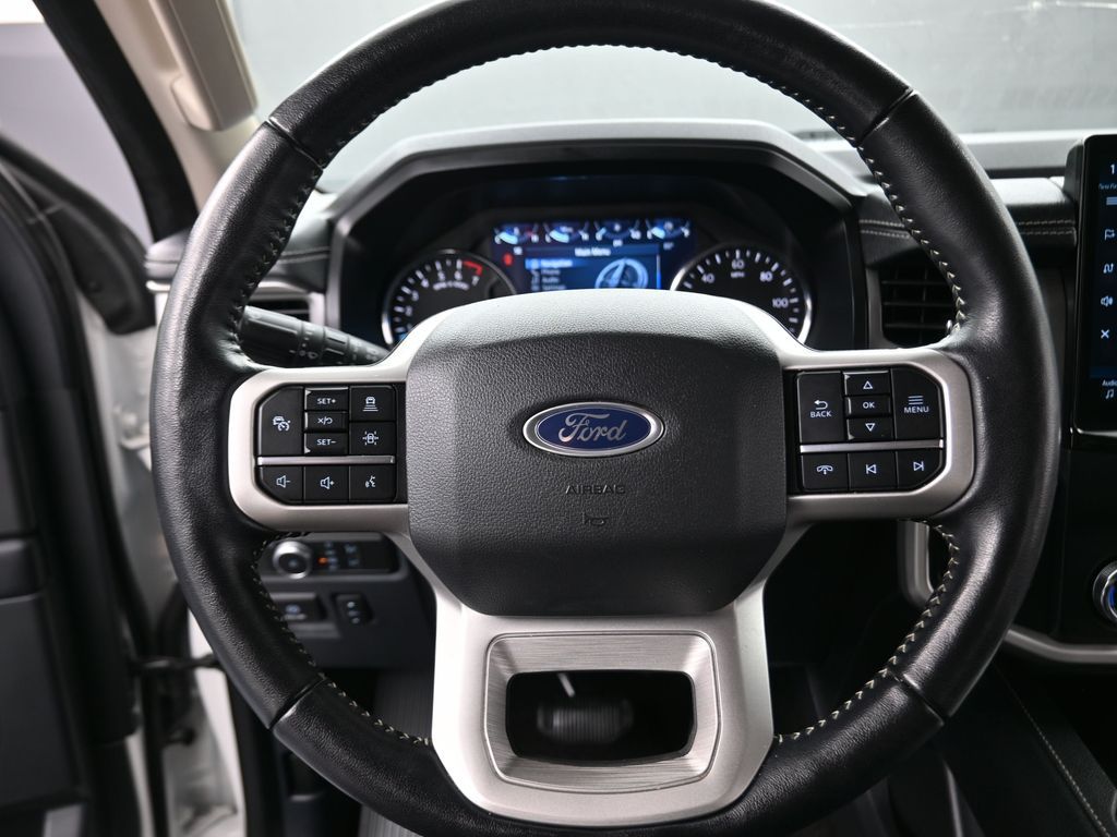 2022 Ford Expedition Max XLT White at River Oaks CDJR