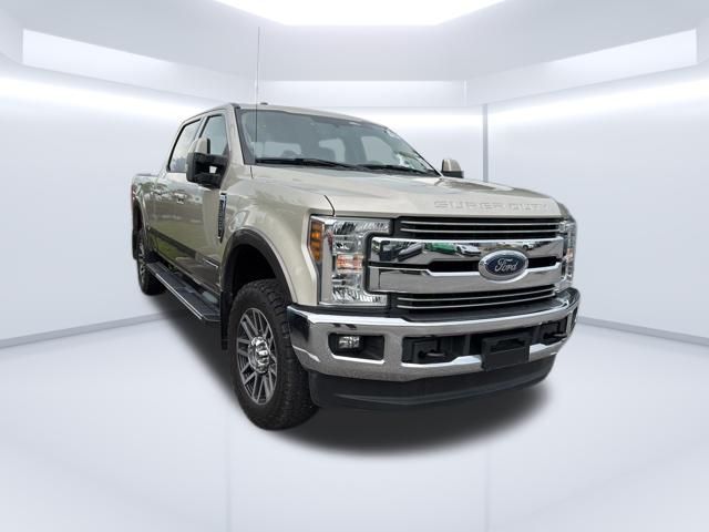 2018 Ford F-250 Lariat 4x4 Crew Cab 6-3/4' Box's photo