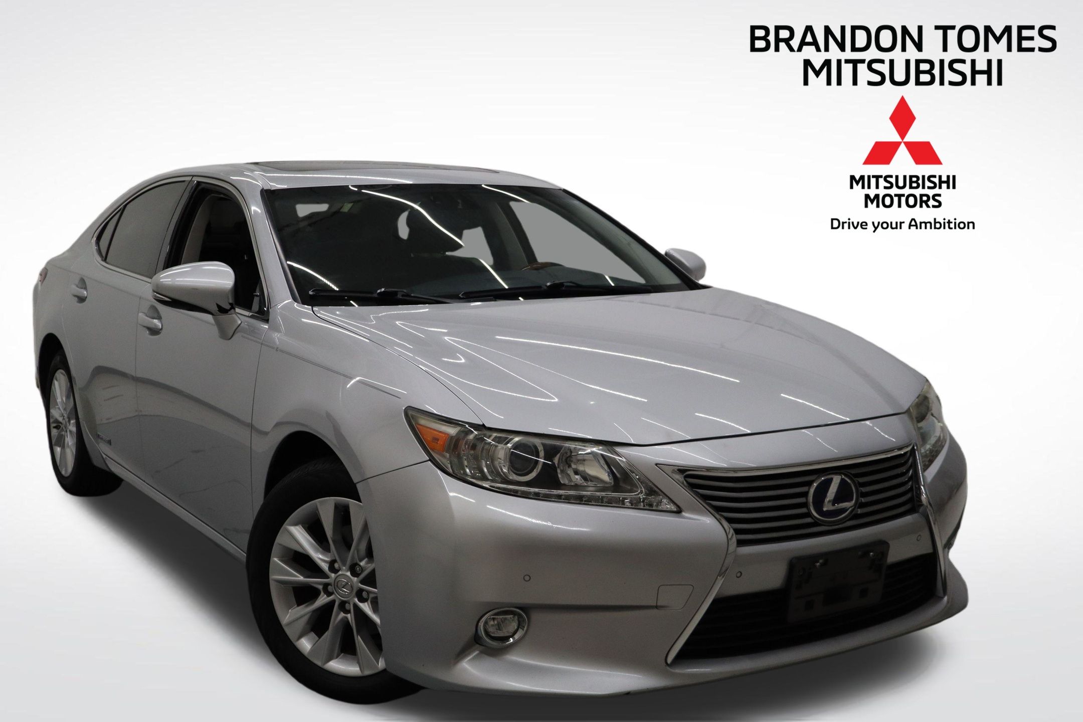 Silver 2014 Lexus ES Hybrid Sedan Front-Wheel Drive Continuously Variable Transmission
