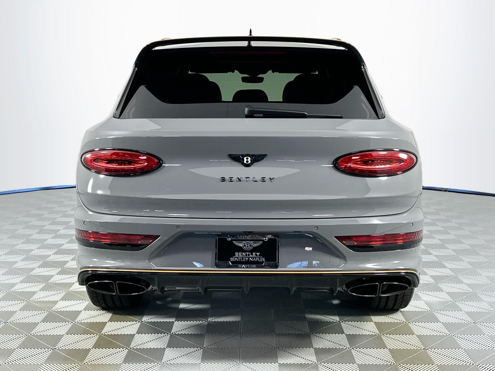 new 2025 Bentley Bentayga car