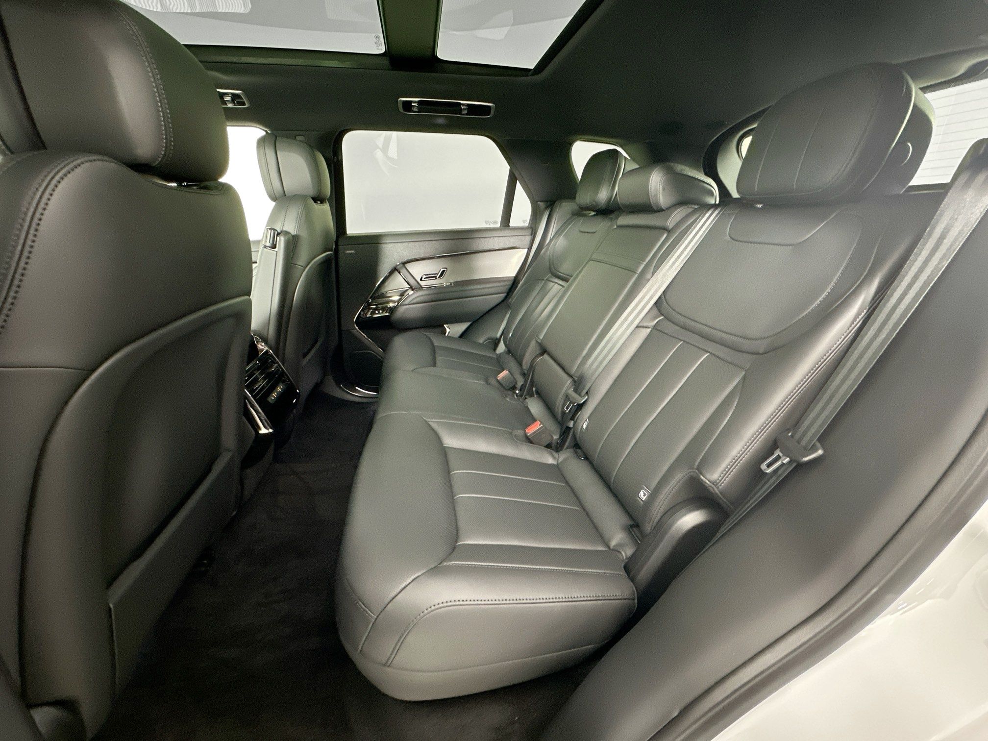 new 2026 Land Rover Range Rover Sport car, priced at $89,120