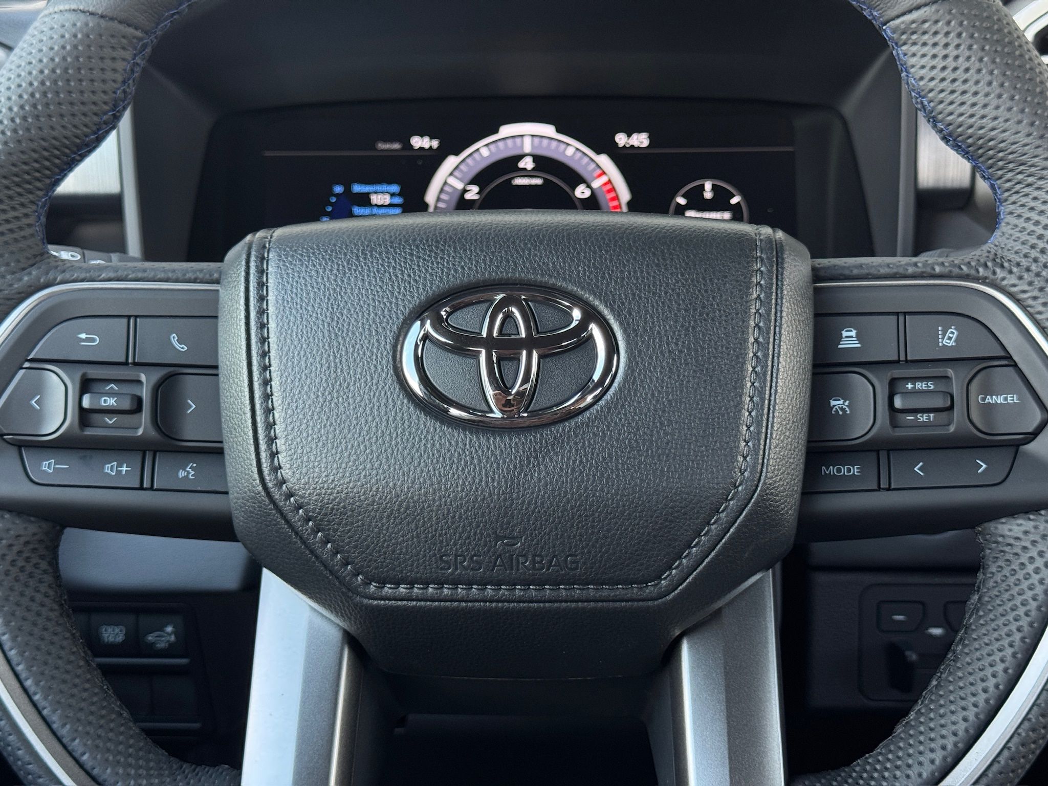 2026 Toyota Tundra Platinum - 8