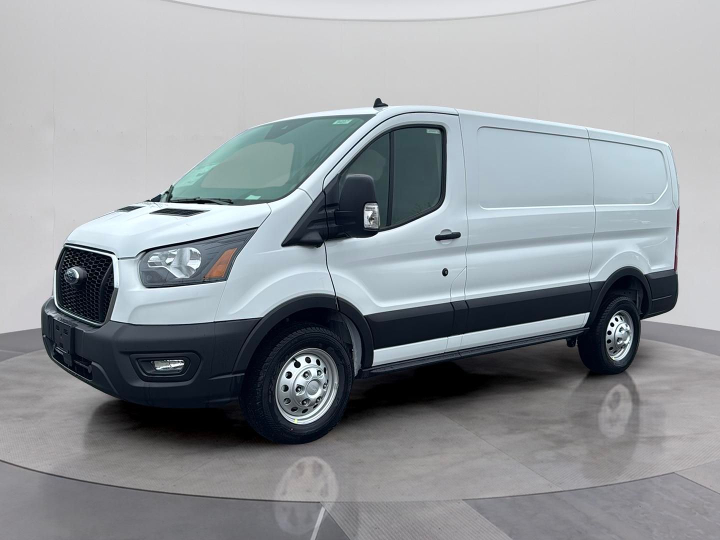  Ford Transit-150