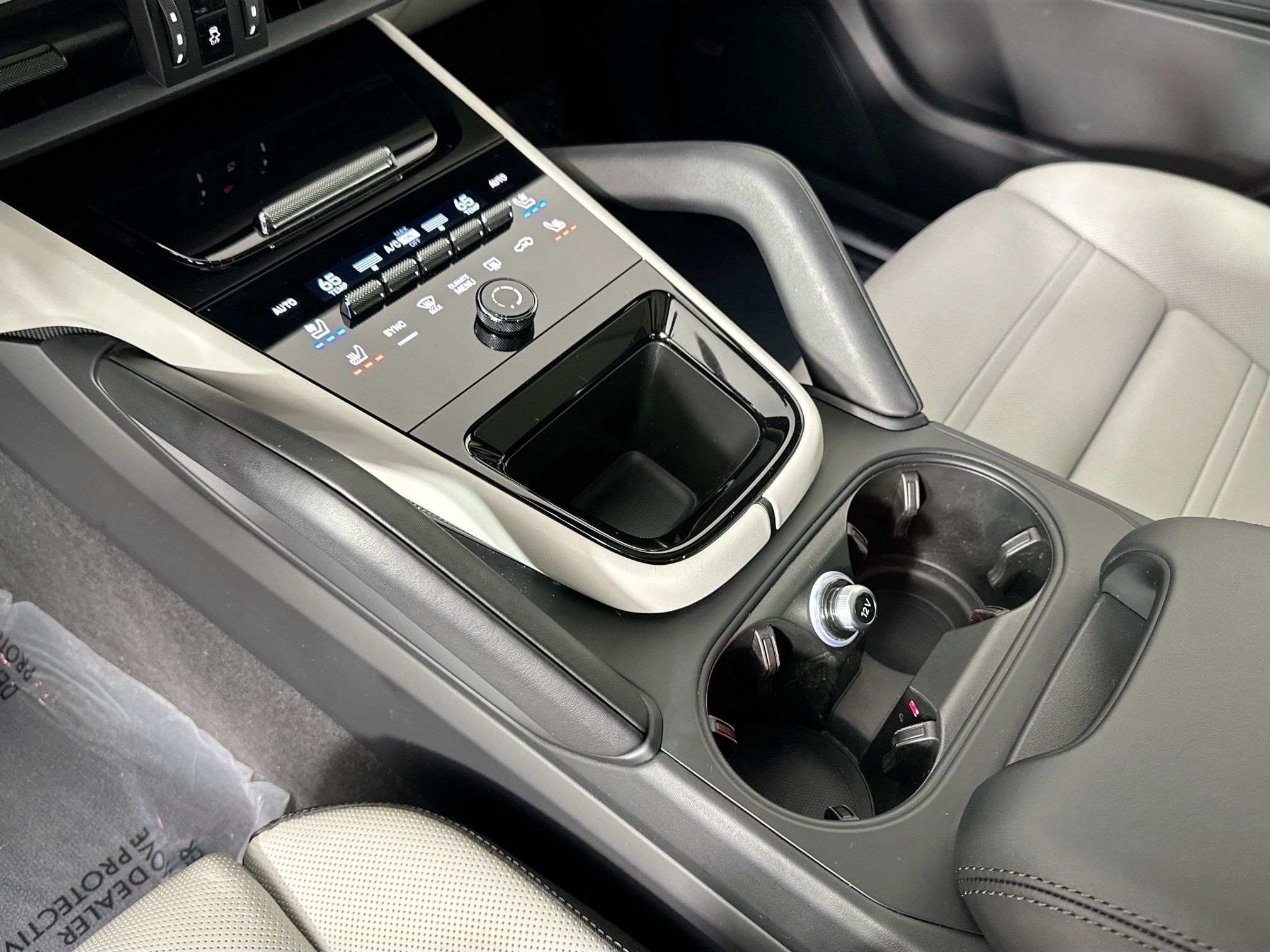 used 2024 Porsche Cayenne Coupe car, priced at $82,998