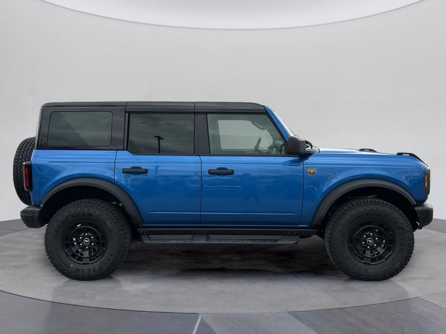 New Blue Metallic 2026 Ford Bronco Badlands for Sale in Liverpool