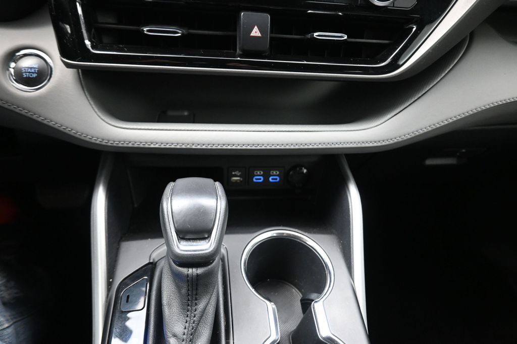 2022 Toyota Highlander LE Black at Victoria Chrysler Dodge Jeep Ram