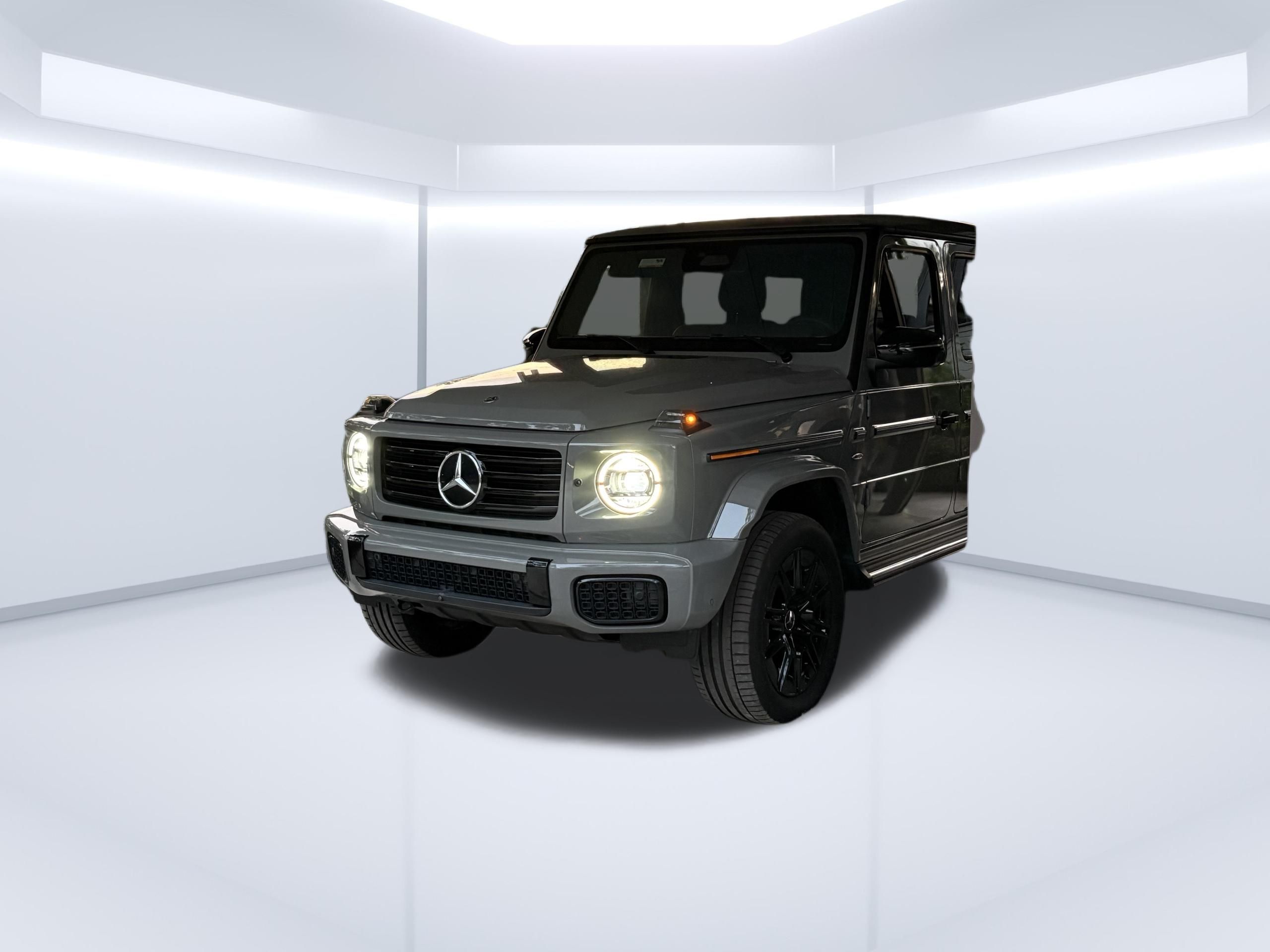 Gray (MANUFAKTUR Arabian Grey) 2025 Mercedes-Benz G-Class SUV / Crossover All-Wheel Drive 2-Speed Automatic