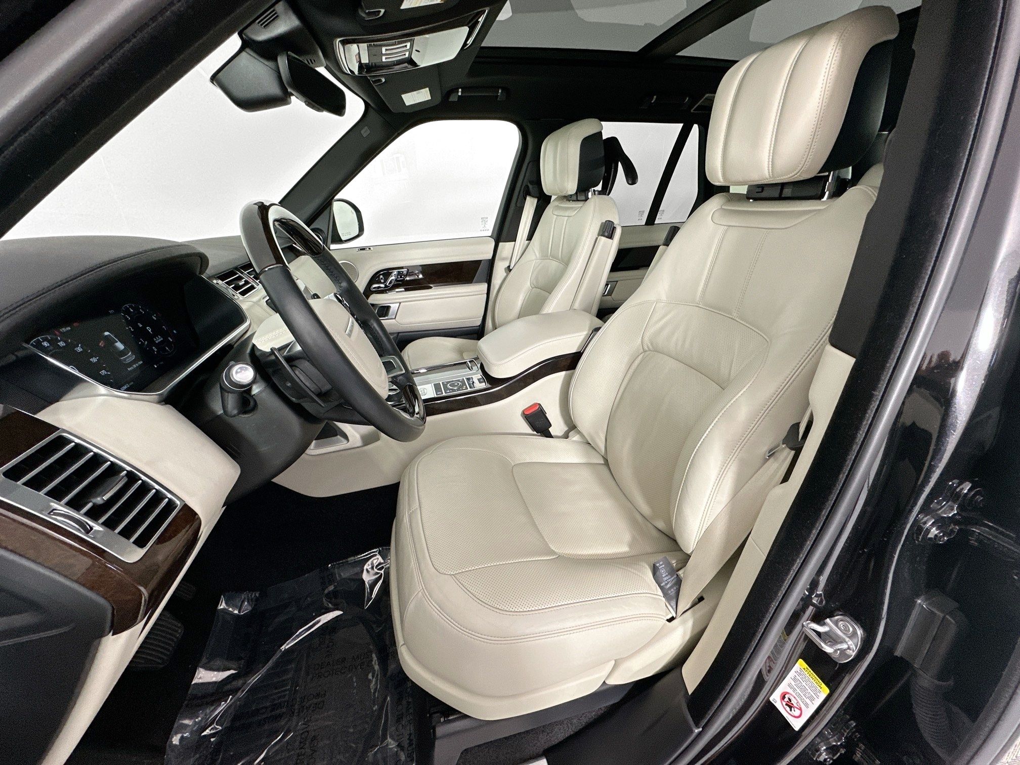 used 2019 Land Rover Range Rover car, priced at $49,995