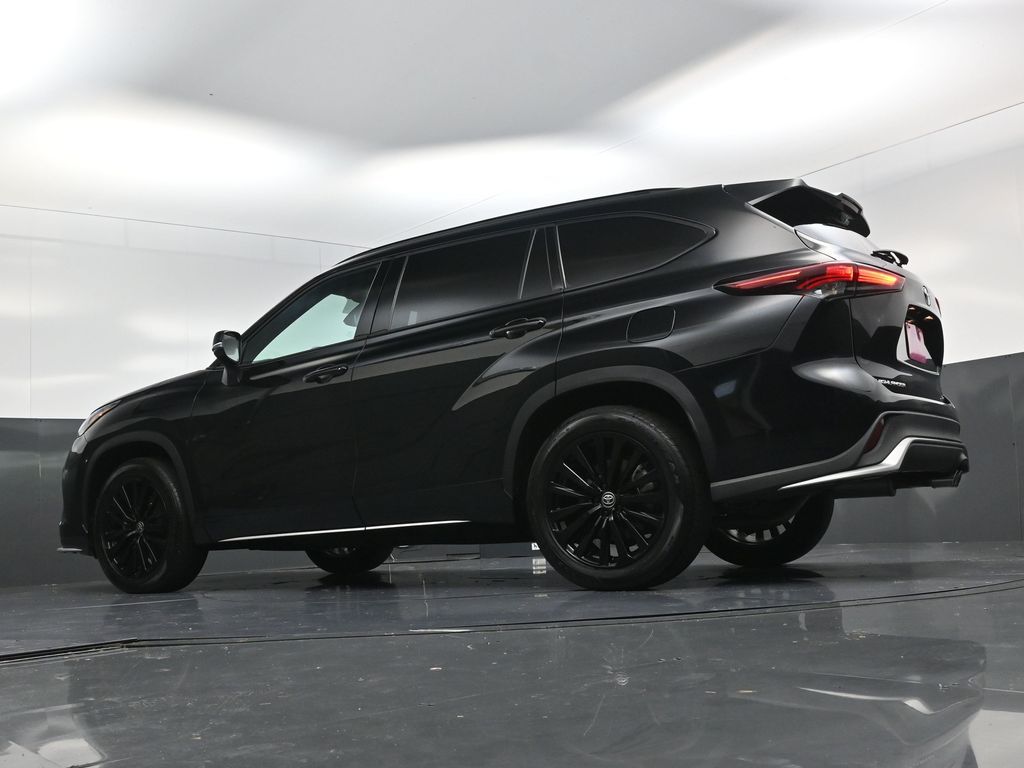 2025 Toyota Highlander XSE Black at Don McGill Toyota