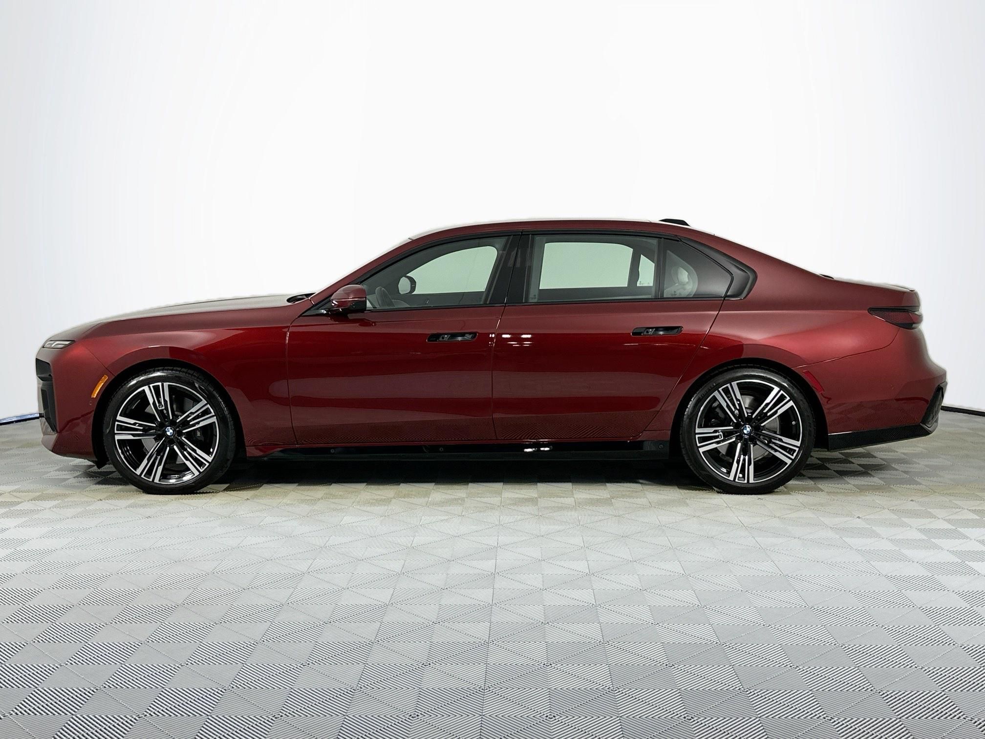 used 2023 BMW 7-Series car, priced at $62,998