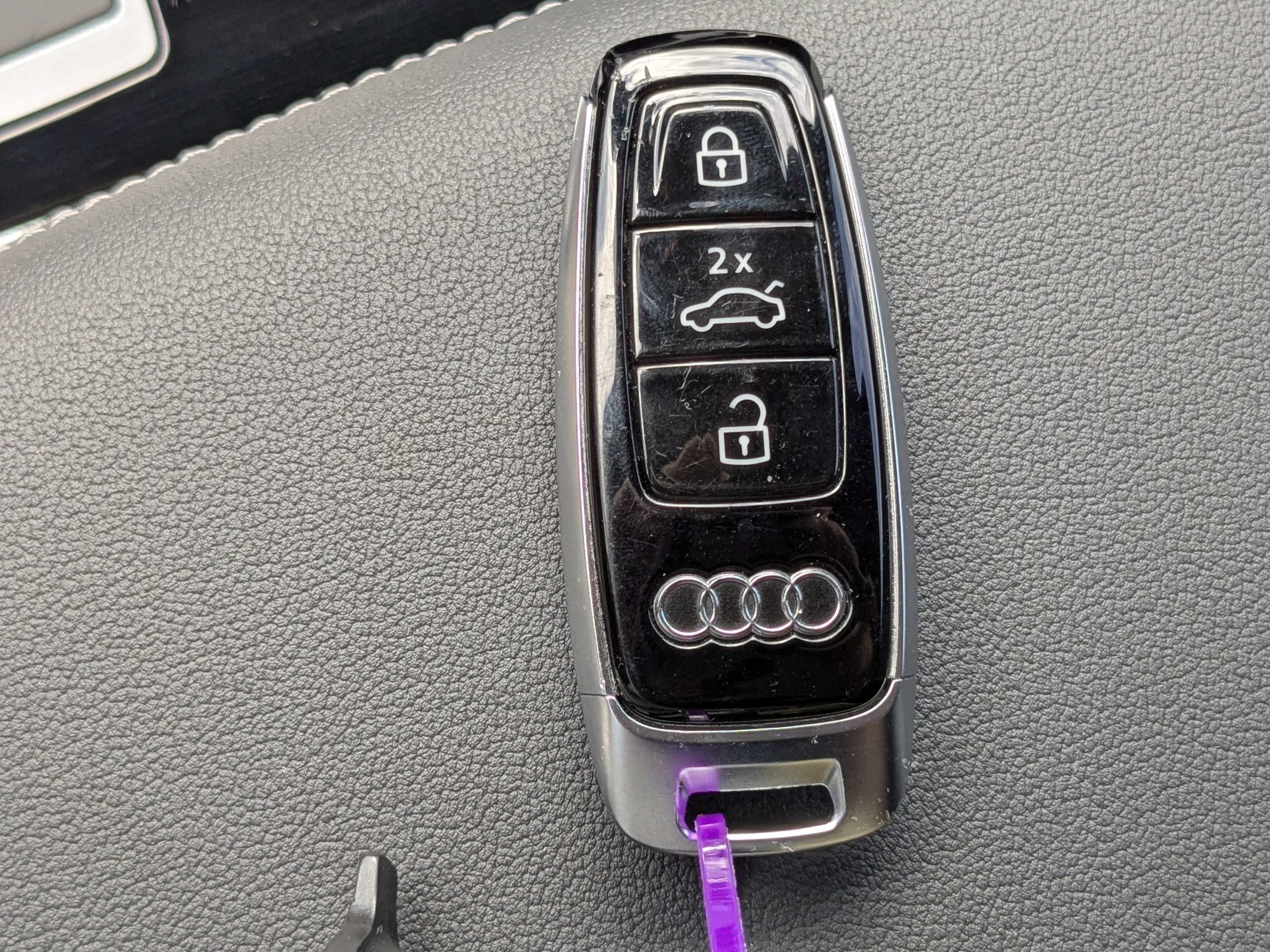 Audi 2025 Q8 55 Premium Plus quattro