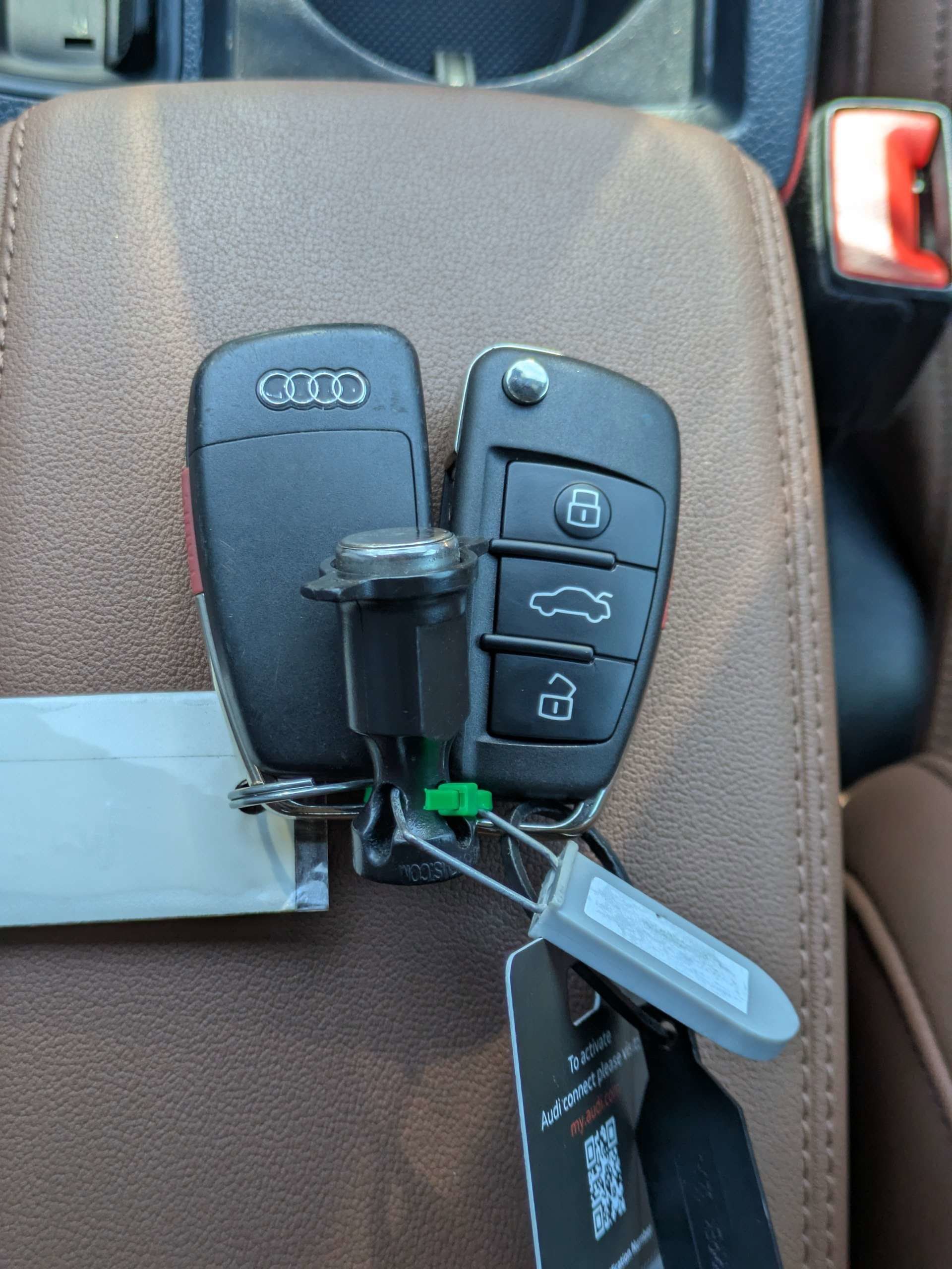 Audi 2024 Q3 Premium quattro