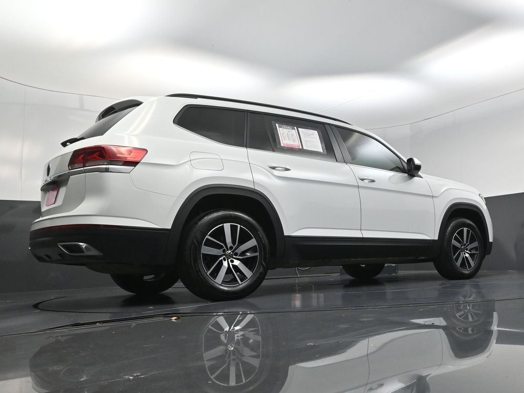 2022 Volkswagen Atlas 2.0T SE White at Wharton Ford