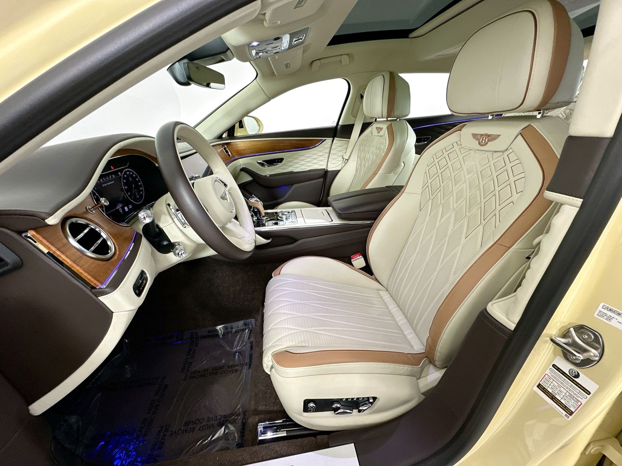 used 2023 Bentley Flying Spur Hybrid car, priced at $198,998