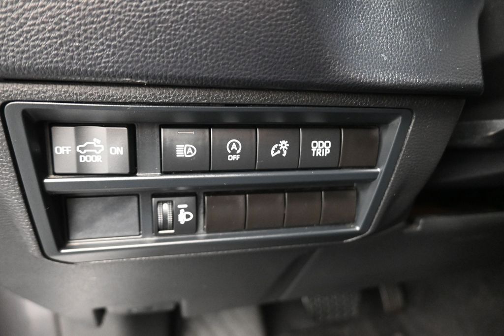 2025 Toyota Tundra SR5 - 11