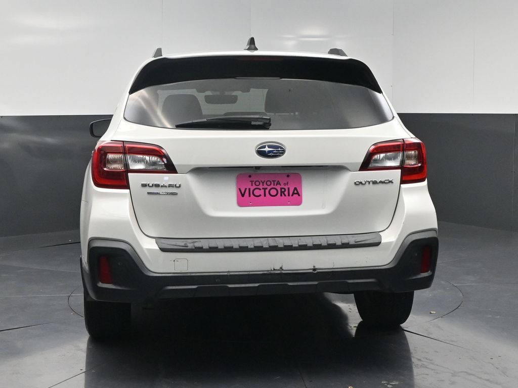 2019 Subaru Outback 2.5i White at Westside Lexus
