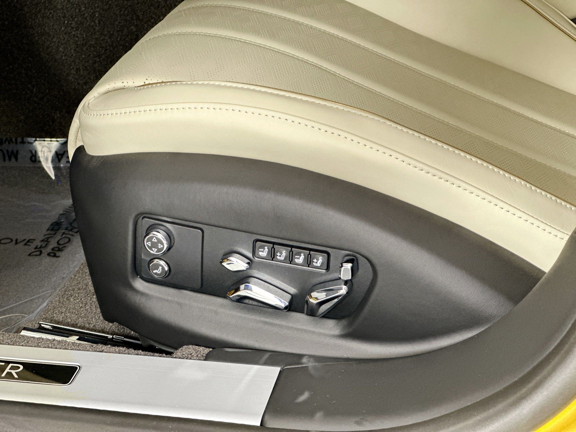 new 2026 Bentley Flying Spur car