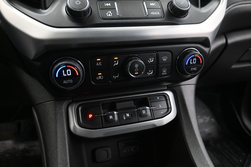 2023 GMC Acadia SLT Gray at Bayway Cadillac of The Woodlands