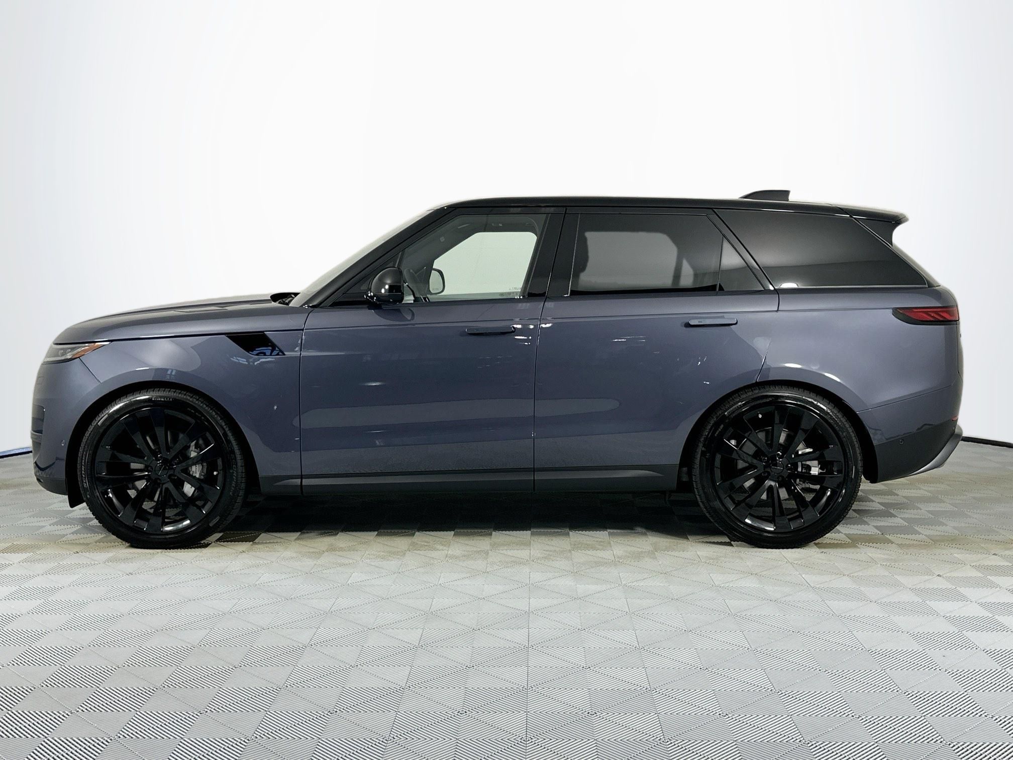 new 2026 Land Rover Range Rover Sport car, priced at $93,435