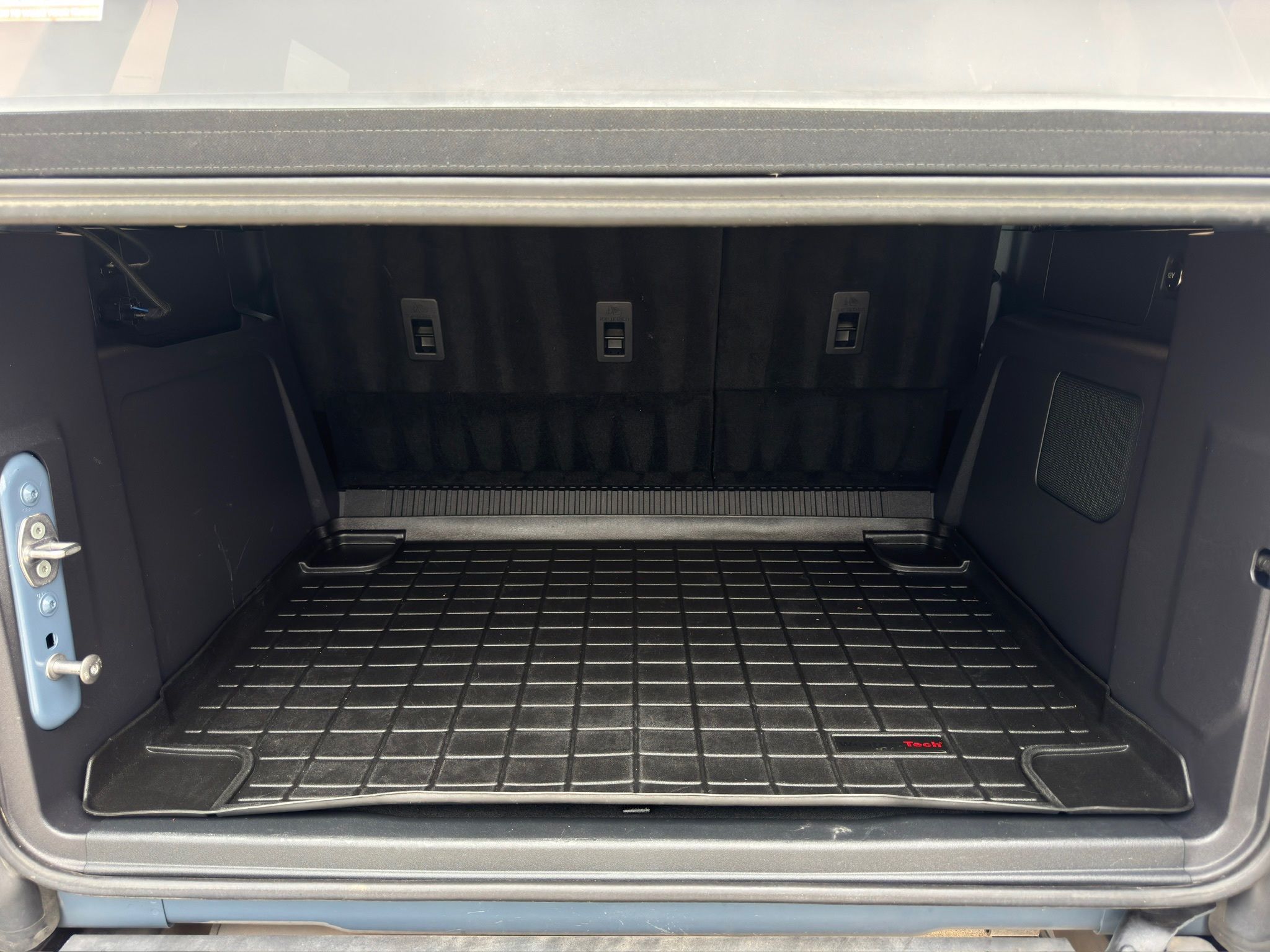 2023 Ford Bronco Outer Banks Gray at Martin Chrysler Dodge Jeep Ram