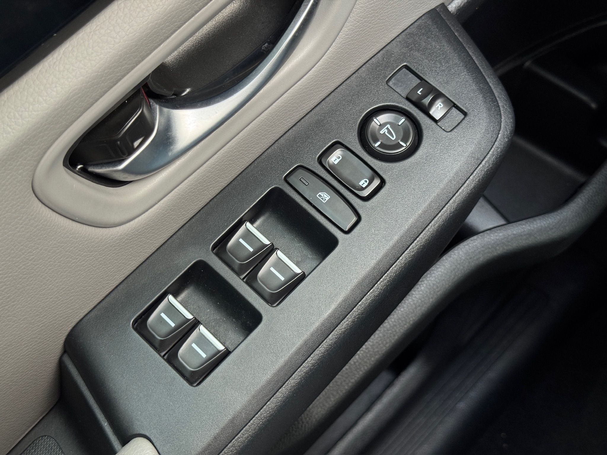 2025 Honda Pilot EX-L  at AutoSavvy Houston Northwest