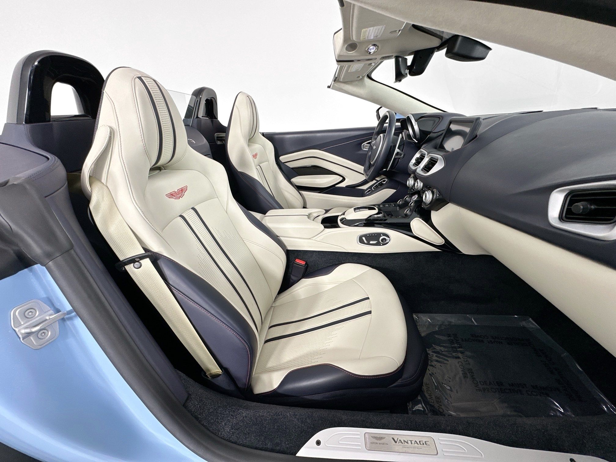 used 2023 Aston Martin Vantage car, priced at $159,998