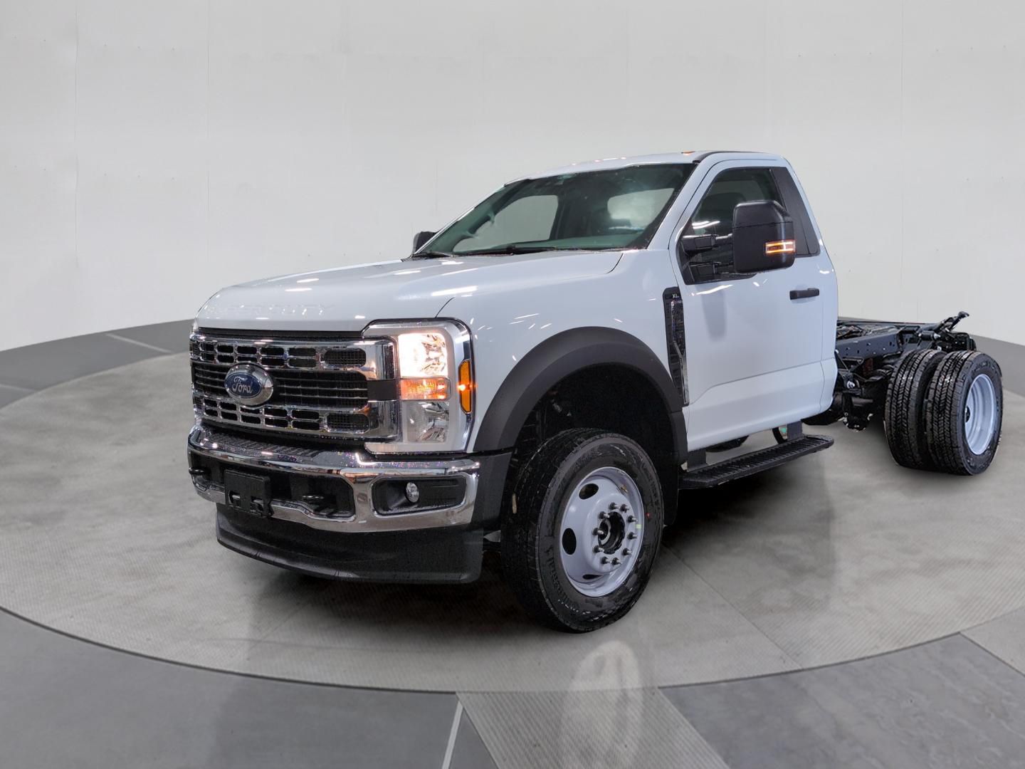  Ford F-450SD